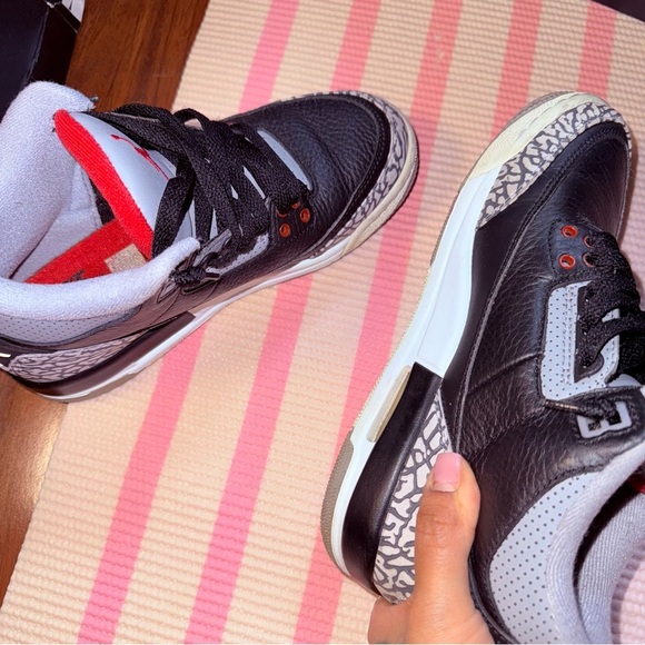 Air Jordan Retro 3 OG - Picture 3 of 14